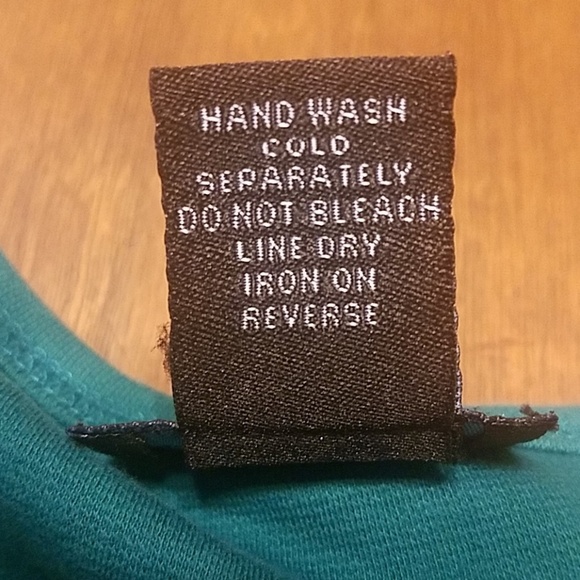 👕👸🐚 Seashell Scoop Neckline Top - Picture 6 of 8